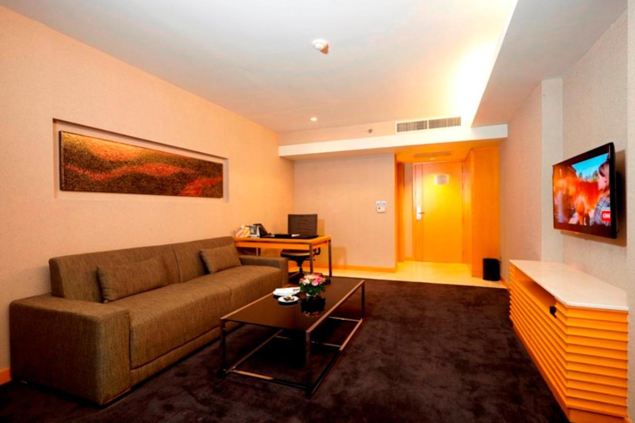 Lao Plaza Hotel Vientiane Exteriör bild